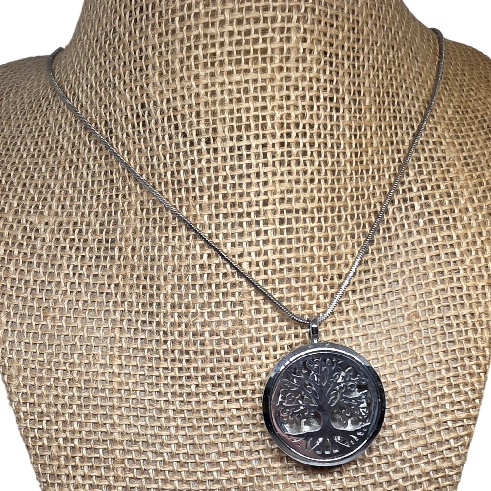 Tree of Life Essential Oil Diffuser Silver Tone Locket Necklace Pendant Jewelry